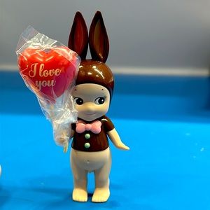 Gifts of Love 2024 Balloon Bunny Sonny Angel, purchased from Sukoshimart